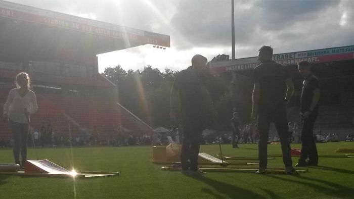 Minigolf-Eventmodul bei einer Veranstaltung im Freien